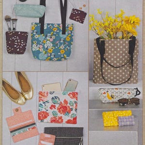 K4299 Kwik Sew - Various Bags: Totes, Clutch and Coin purses, Zipper cosmetic bags, Wallet and Card Holder - new sewing pattern