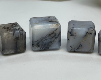 Dendritic Mini Cube Abundance Manifestation Growth