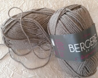 BALL OF YARN BERGEREINE - BERGÈRE DE FRANCE, COLOR BISTRE - RATTAN.