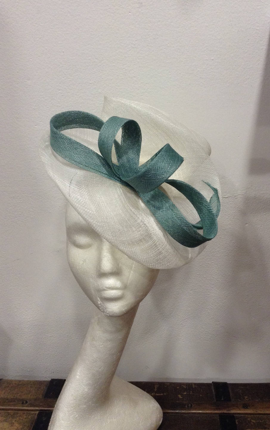 Off-white and opaline green wedding fascinator, double scroll shape, custom made item, custom made item