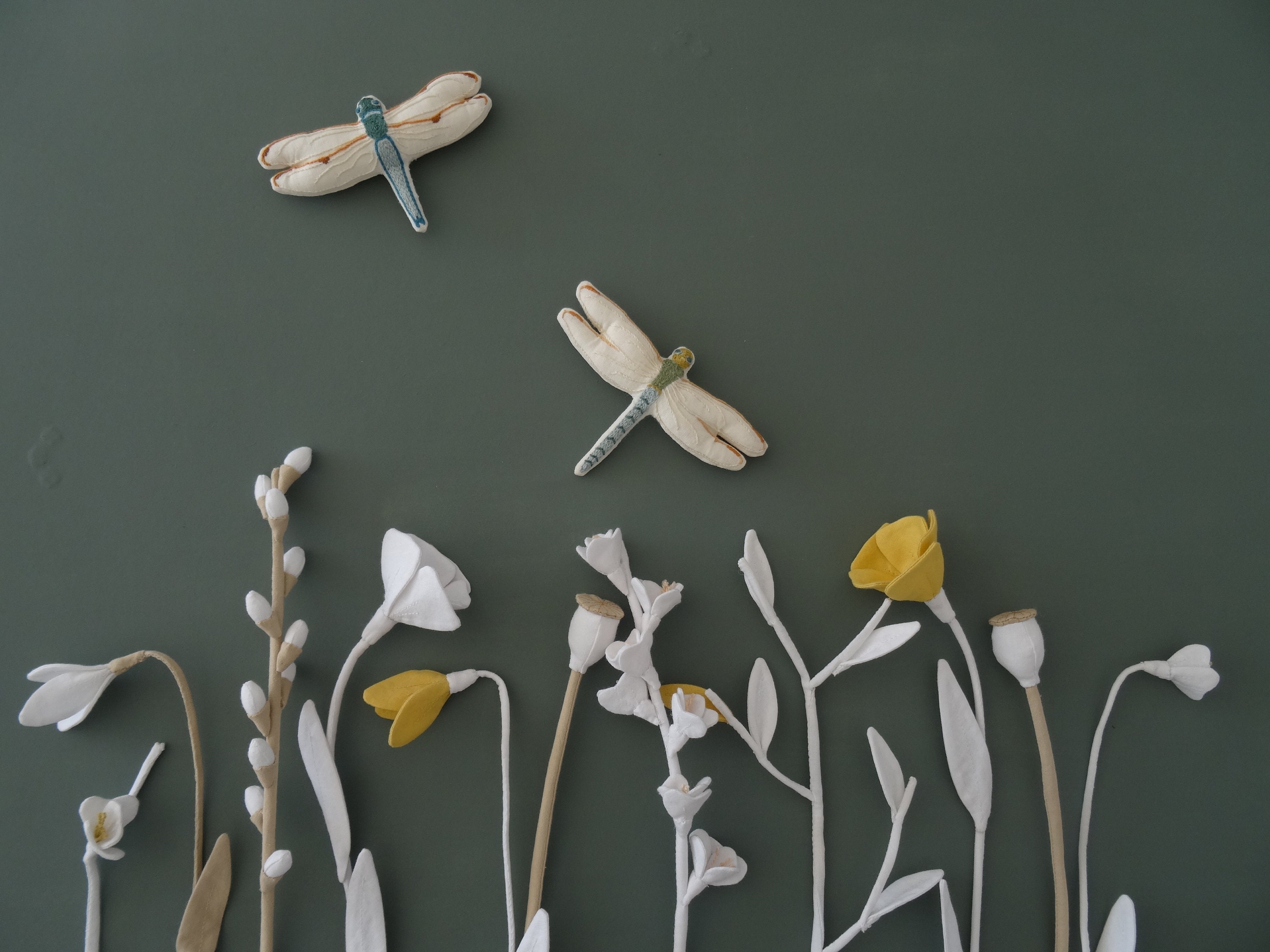 Libellule à Accrocher. Décoration Murale