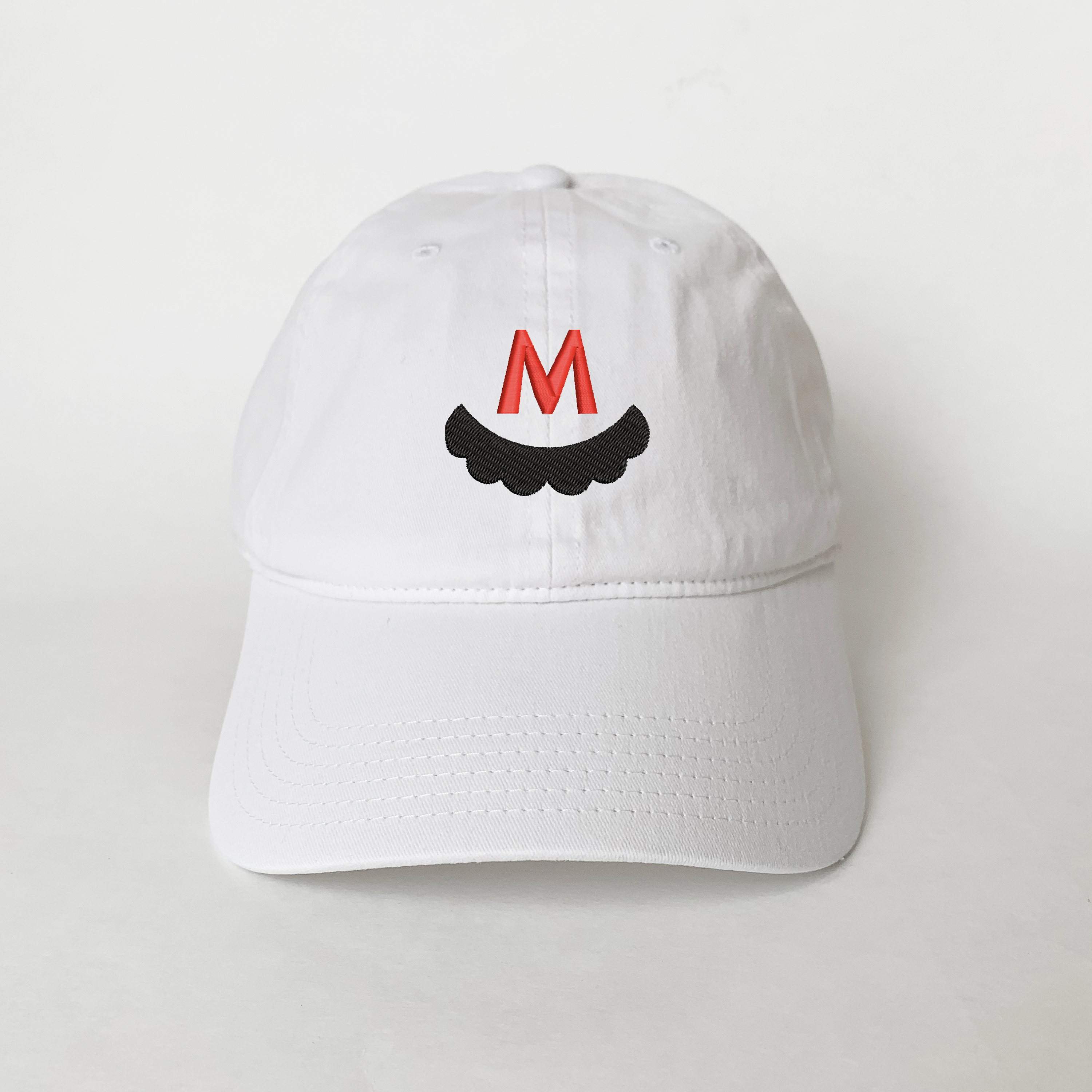 Cappello guanti e baffi per interpretare Super Mario Originale