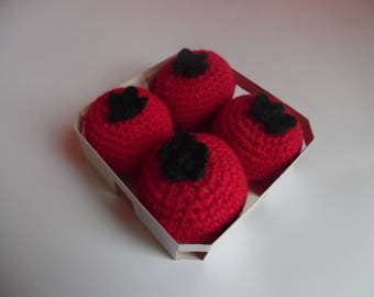 Crochet dinner tray of 4 tomatoes