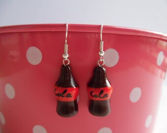 Boucles d'oreilles percées pâte fimo bonbons cola