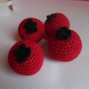 Crochet dinner tray of 4 tomatoes image 3