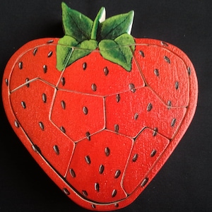 Puzzle &quot;Strawberry&quot; solid wood.