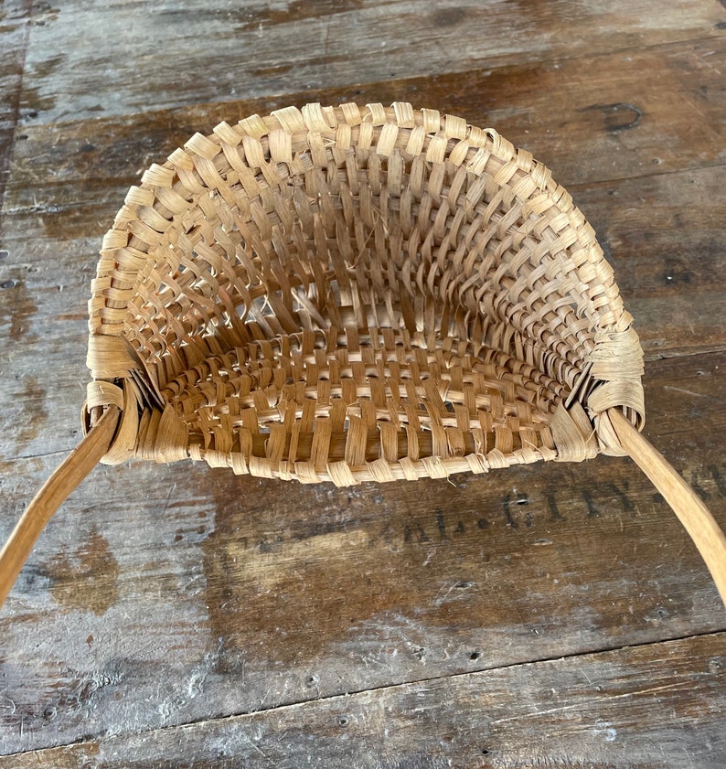 Vintage Wicker Wall Hanging Basket Primitive Decor Etsy