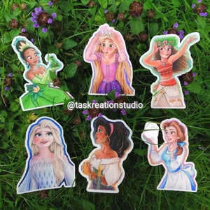 Sticker Disney vinyle brillant Princesse aquarelle emmêlée Raiponce Belle Moana Elsa La Reine des neiges Esmeralda Tiana Frog Punzie cheveux Art Sticker bête