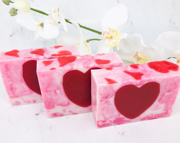 Natural Glycerine soap with Argan oil, Handmade Soap favors with Heart, Novelty soap Wedding favors for guests, Bridal or Baby shower favors