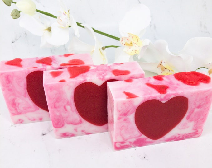 Natural Glycerine soap with Argan oil, Handmade Soap favors with Heart, Novelty soap Wedding favors for guests, Bridal or Baby shower favors