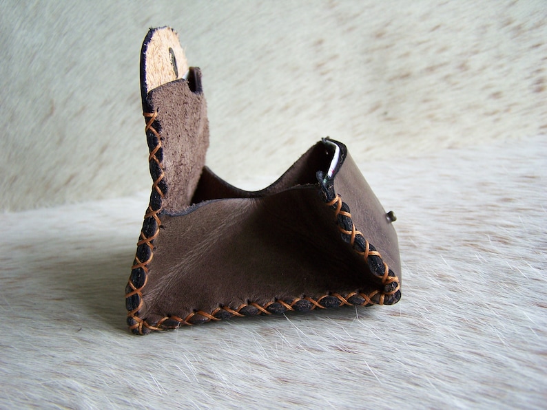 Handcrafted leather coin holder