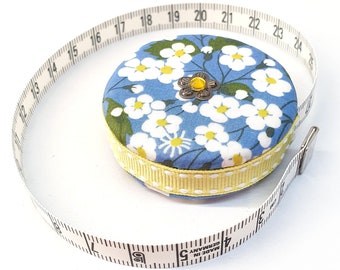 Automatic measuring tape 'Cherry Blossom Festival'