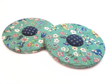 Two sewing weights 'meadow flowers'