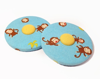 Two sewing weights 'Monkey Gang'