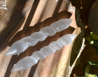 Horn Wand, Spiral Wand, Selenite Wand, Selenite Crystal, Altar Décor, Meditation tool, Ritual supplies
