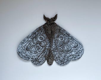 Moth Wall Sculpture – Handcrafted Nature-Inspired Wall Art