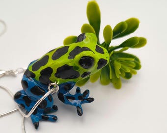 Handsculpted Dart Frog Pendant – Blue Green Cosclay Necklace