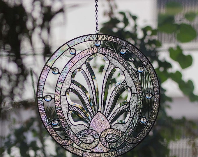 Stained Glass Window Round Suncatcher Tiffany Style  Sea Shell Iridiscent beveled glass & marbles - 16" INCH