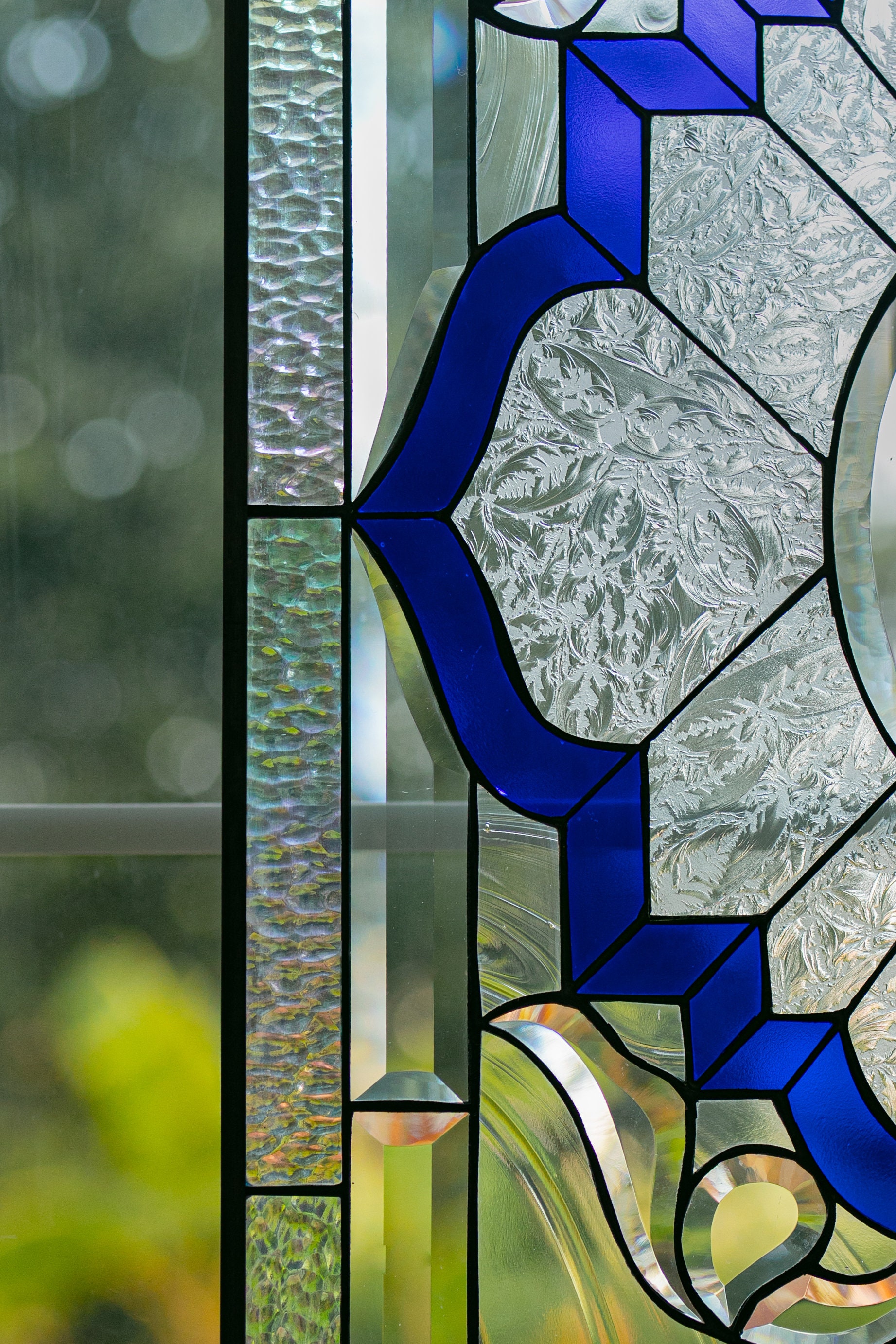 BLUE OVAL Tiffany Style Stained Glass Window Panel Clear Beveled