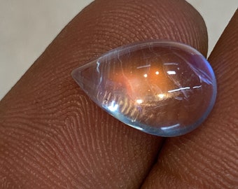New Arrival ..!! Rainbow moonstone gemstone 8A+quality moonstone cabochon Rainbow Flashy Fire Stone Size8x12mm height-5.5 mm Use for jewelry