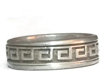 Greek Key Ring Size 8 Plus Mens Spinner Ring Size 8 Vintage Spinner Ring Vintage Thumb Ring Size 8 Mens Spinner Band  Women Spinner Ring