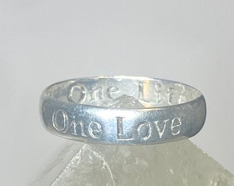 シルバーリング ONE IS LOVE One Love One Life Ring Size 9.25 Band Words Sterling Silver - Etsy