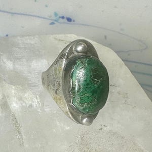 Navajo ring green turquoise solid Size 6 sterling silver women men&nbsp;