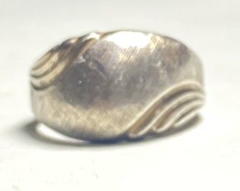 Cigar band ring pinky mid century sterling silver women size 5.75