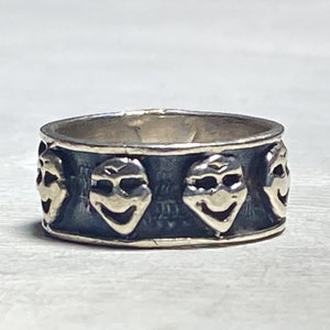 Alien ring face band sterling silver women men girls boys size 6.75