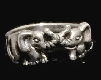 Vintage Elephant Ring Size 6 sterling silver Elephant Trunk Up band