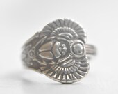 Scarab spoon ring flying winged beetle Egyptian papyrus sterling silver good luck Size 7