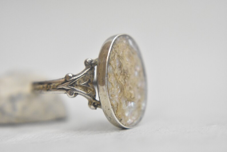 Vintage ring oval pinky sterling silver women girls size 5.75