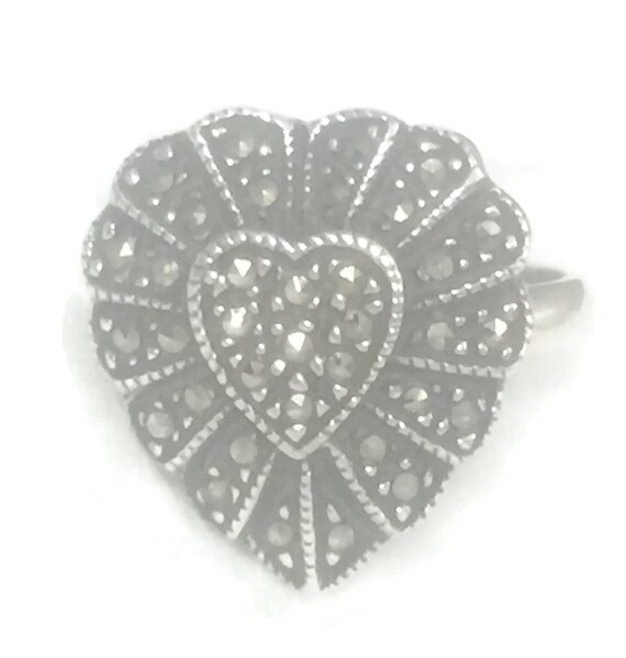 Vintage Heart Ring Size 7 Minus Marcasite Ring Lo… - image 9