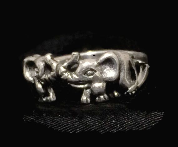 Vintage Elephant Ring Size 6 sterling silver Elep… - image 6