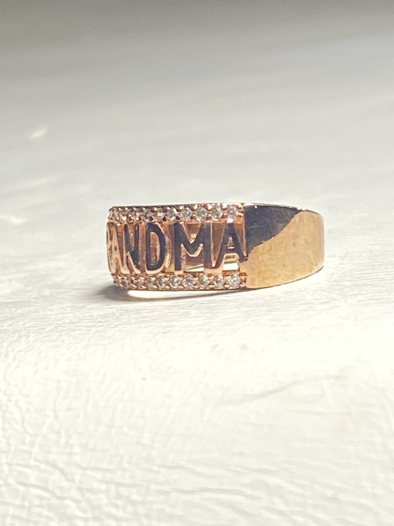 Grandma ring word CZ band ring pinky mid century sterling silver women size 7.50