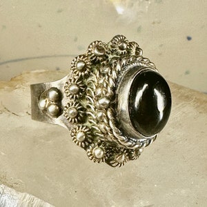 Poison ring size 7.75 onyx Mexico Taxco sterling silver women