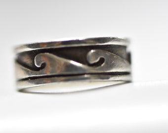Wave ring Surfer Waves Band Sterling Silver pinky women girls Size 7