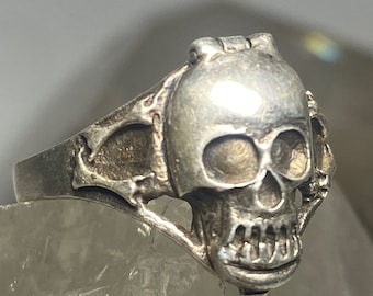 Skull ring poison band sterling silver biker women girls  Size 7