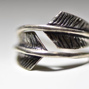 Arrow ring Feather band Southwest band sterling silver women girls size 5.75