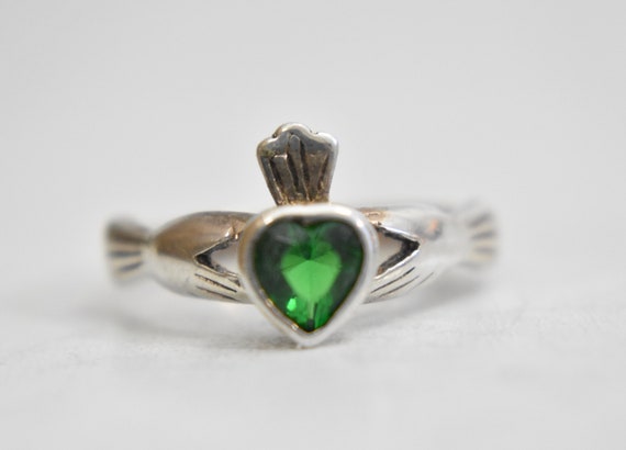 Claddagh ring vintage green crystal sterling silv… - image 6
