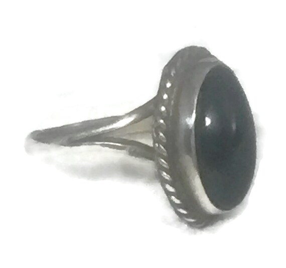 Vintage Onyx Ring Size 5 Plus Long Onyx Ring Girl… - image 9