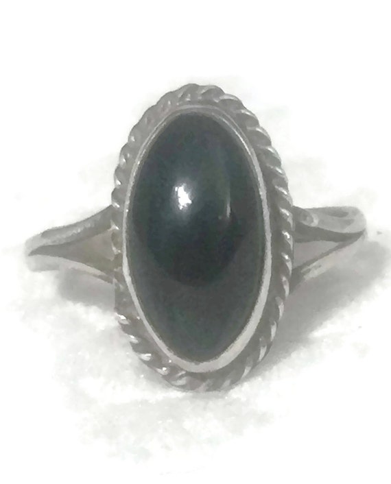 Vintage Onyx Ring Size 5 Plus Long Onyx Ring Girl… - image 3