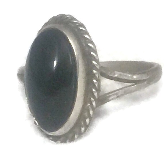 Vintage Onyx Ring Size 5 Plus Long Onyx Ring Girl… - image 5