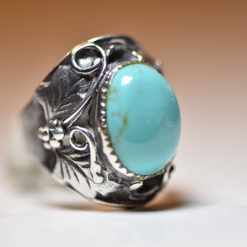 Turquoise ring Navajo leaves feathers southwest shops women sterling silver size 6.25