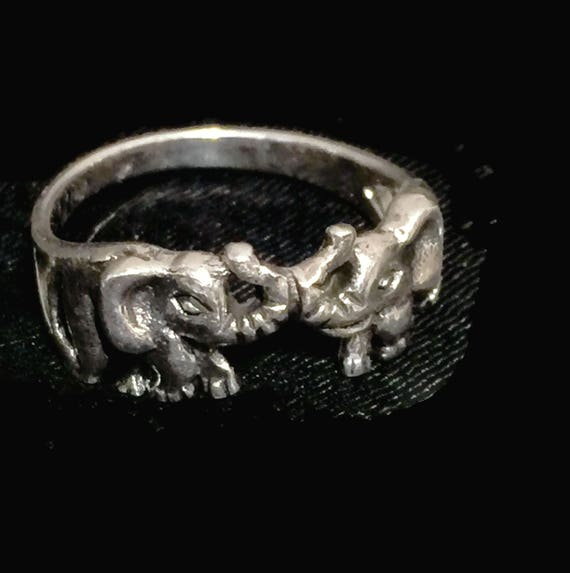 Vintage Elephant Ring Size 6 sterling silver Elep… - image 7