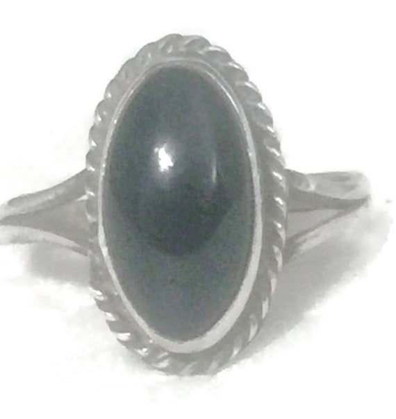 Vintage Onyx Ring Size 5 Plus Long Onyx Ring Girl… - image 6