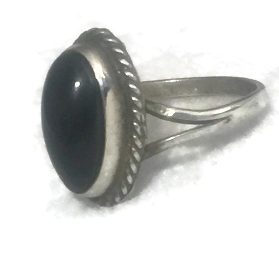 Vintage Onyx Ring Size 5 Plus Long Onyx Ring Girl… - image 8