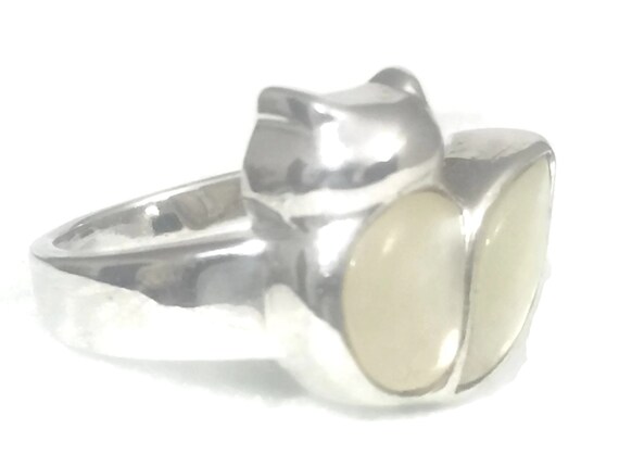 Vintage Sterling Silver Squirrel Ring with Mother… - image 6