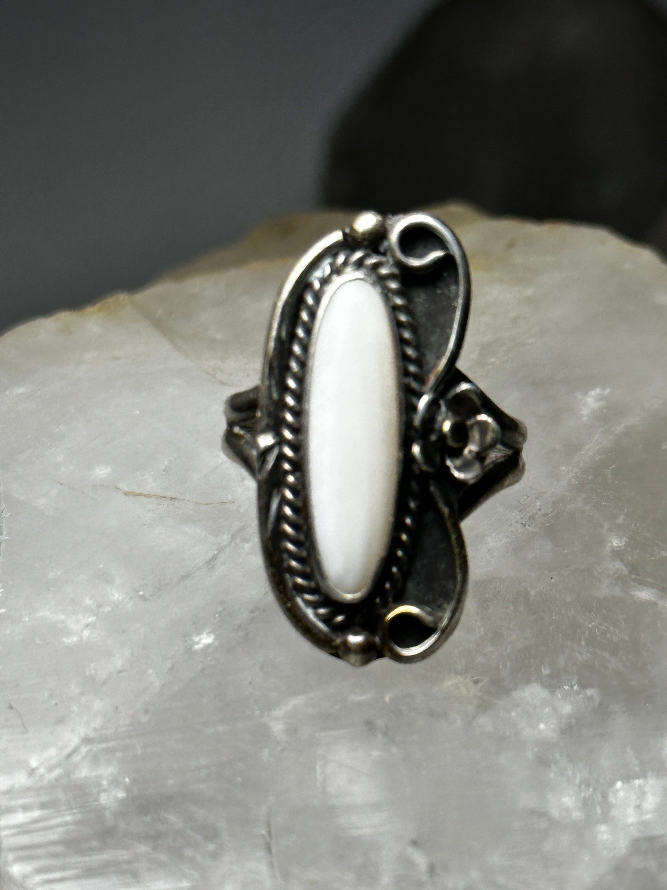 Navajo Ring Long Mother of Pearl Size 6 Sterling Silver Women - Etsy