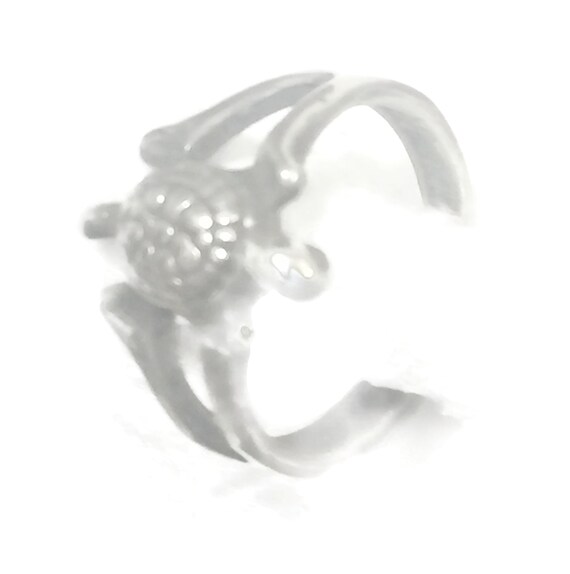 Vintage Sterling Silver Turtle Toe Ring - Size 2 - image 3